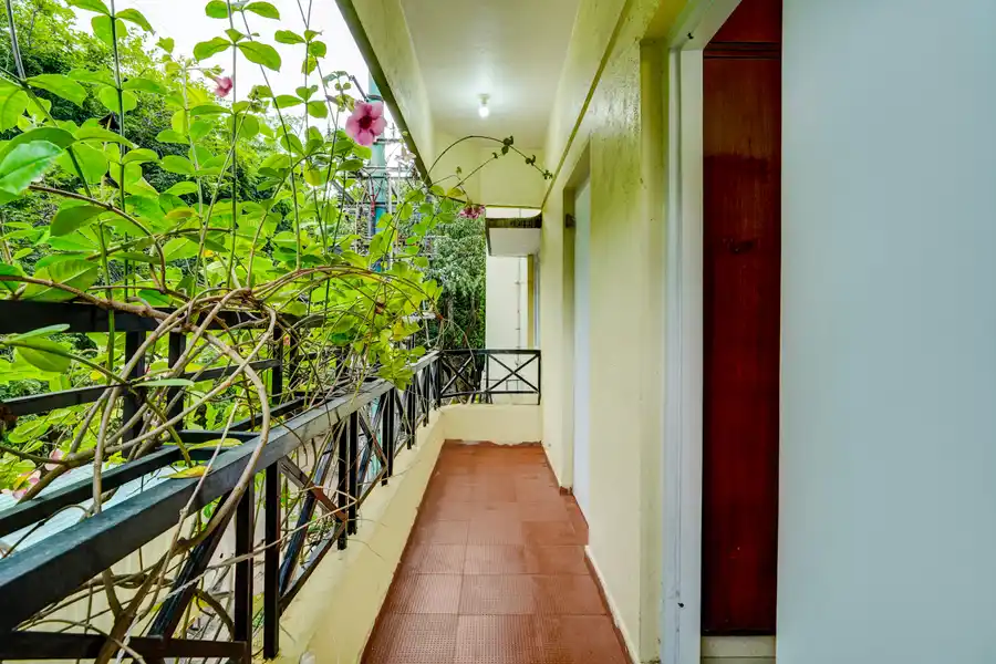 Saffron Breeze, Bengaluru