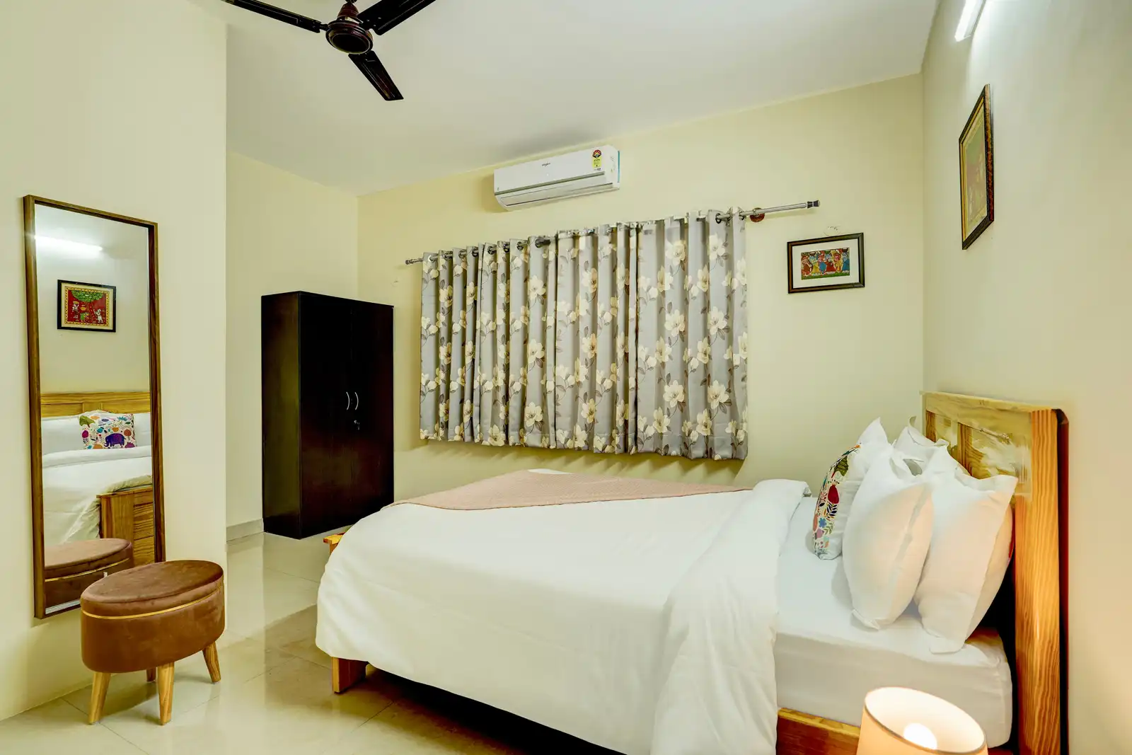 Saffron Breeze, Bengaluru