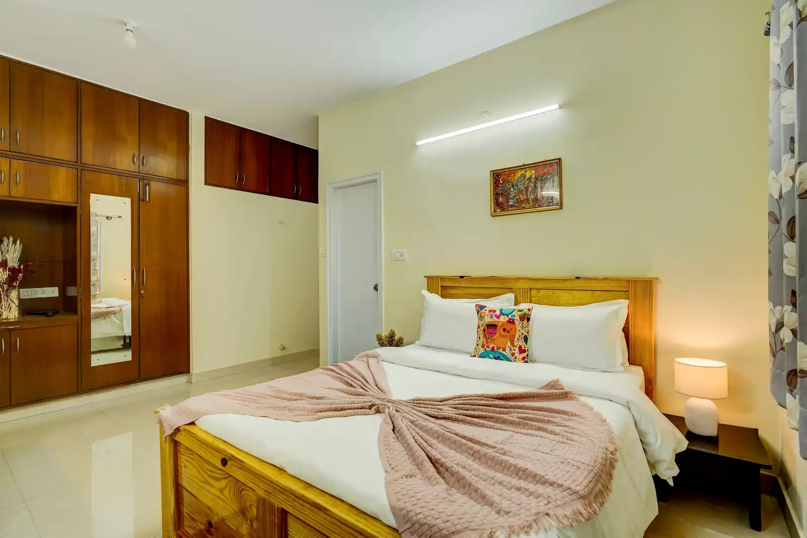 Saffron Breeze, Bengaluru