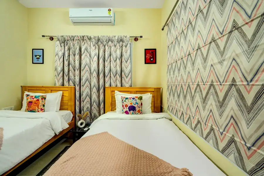 Saffron Breeze, Bengaluru