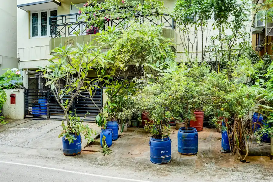 Saffron Breeze, Bengaluru