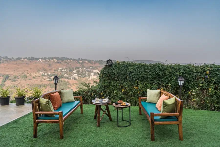 SaffronStays A Vantage, Panchgani