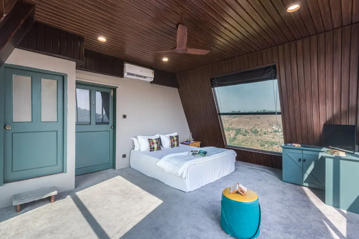 SaffronStays A Vantage, Panchgani
