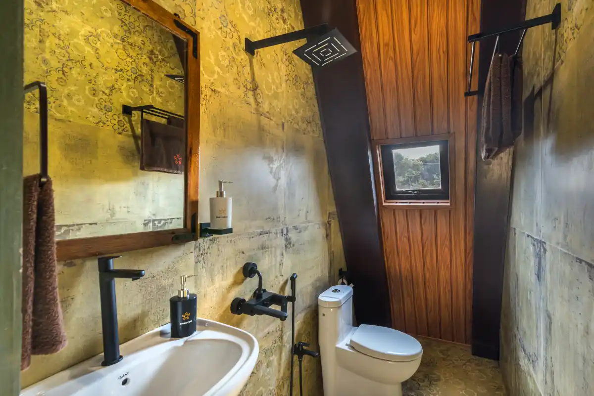 SaffronStays A Vantage, Panchgani