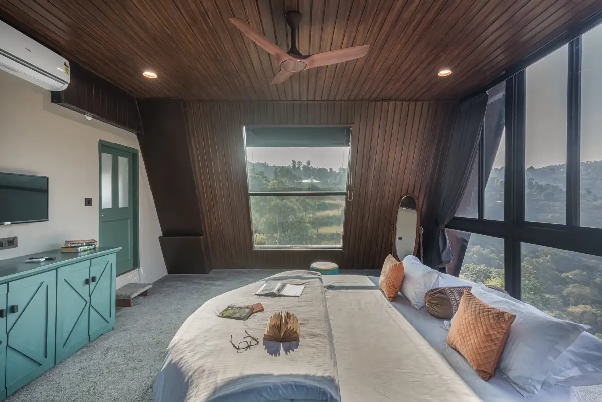SaffronStays A Vantage, Panchgani