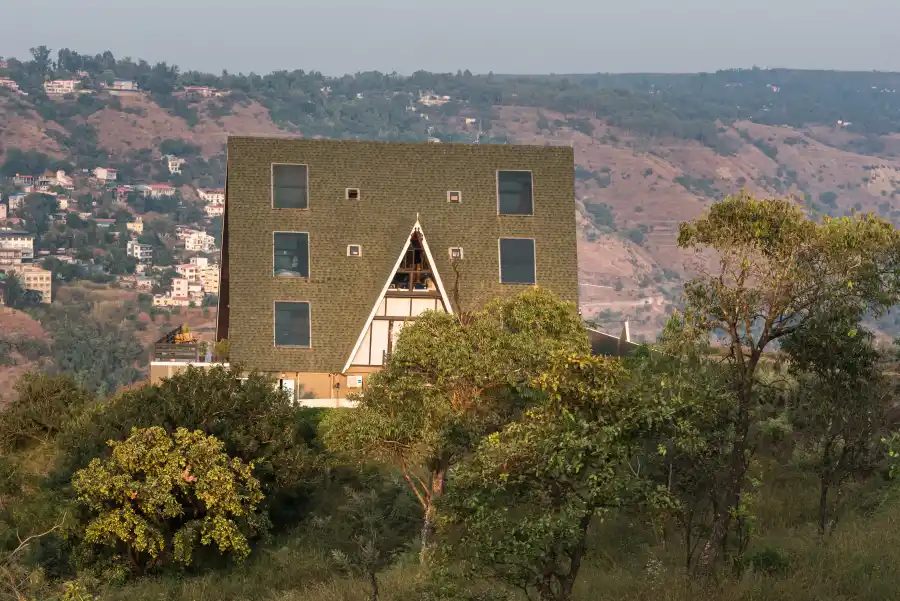 SaffronStays A Vantage, Panchgani