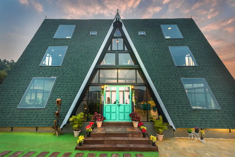 SaffronStays A Vantage, Panchgani