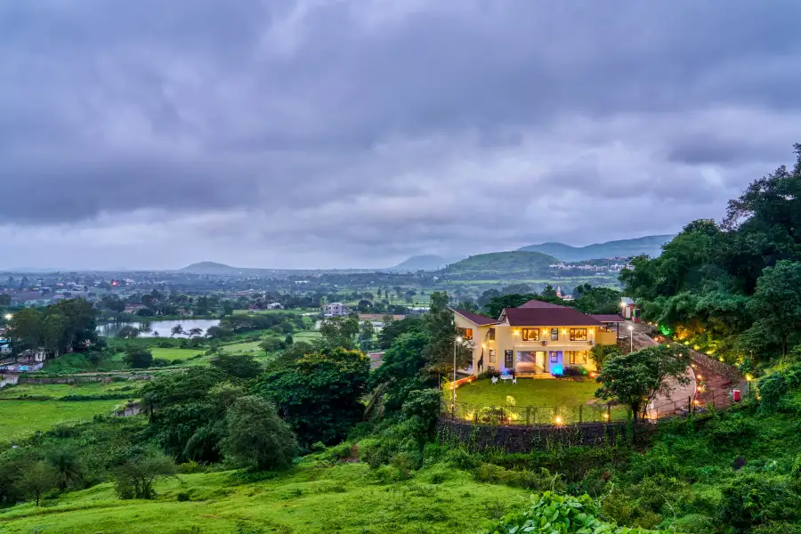 SaffronStays Aamelia, Nashik