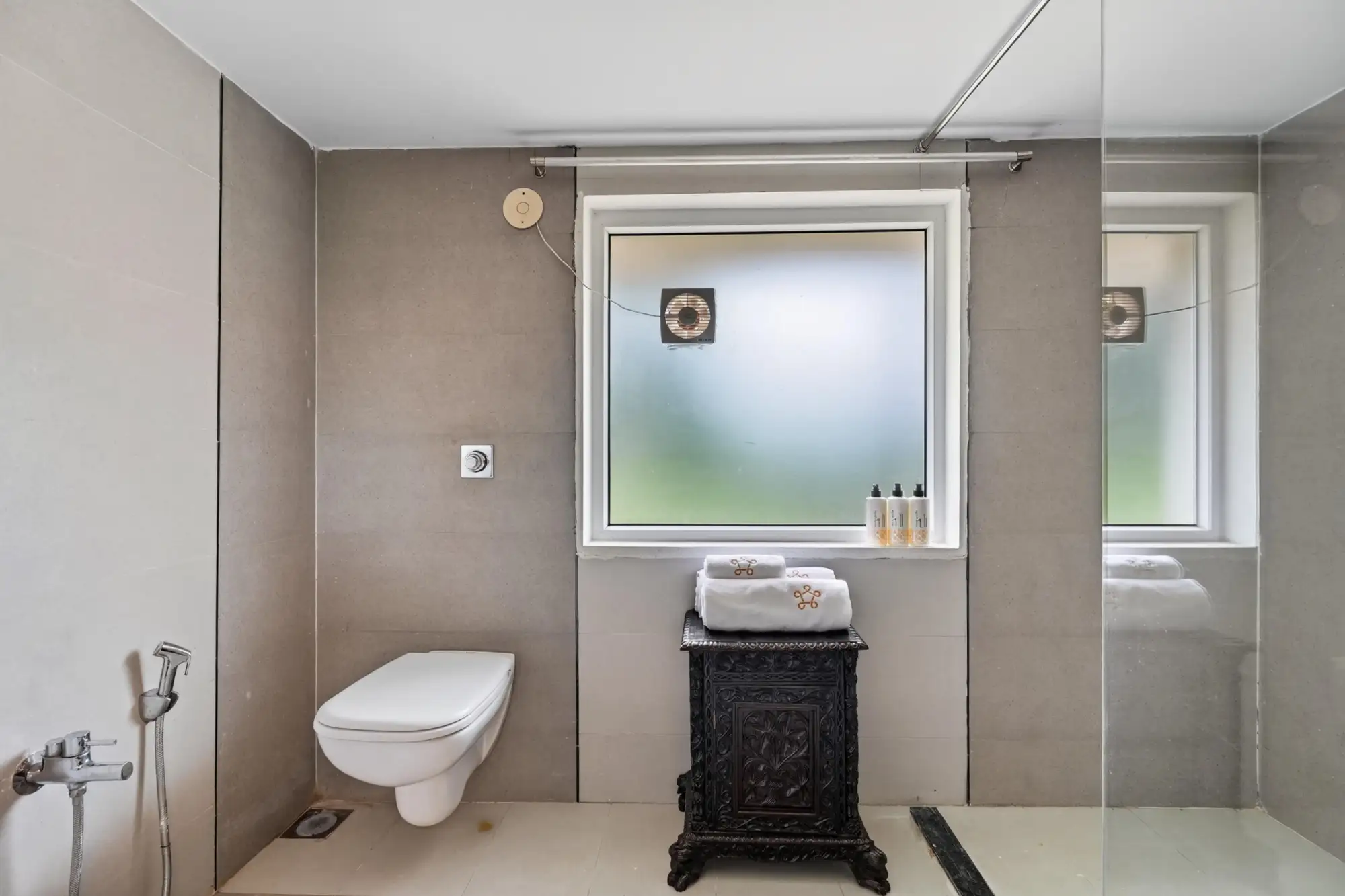 SaffronStays Acres, Someshwara