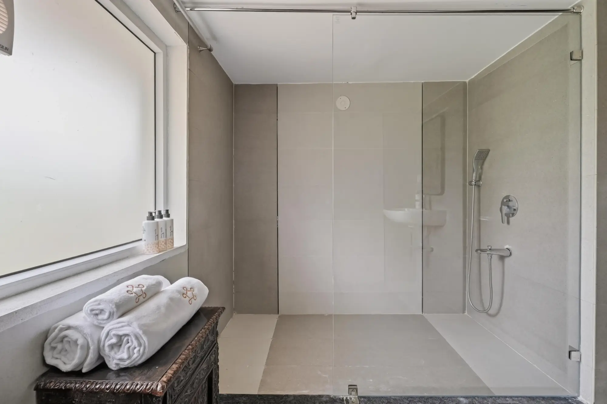 SaffronStays Acres, Someshwara