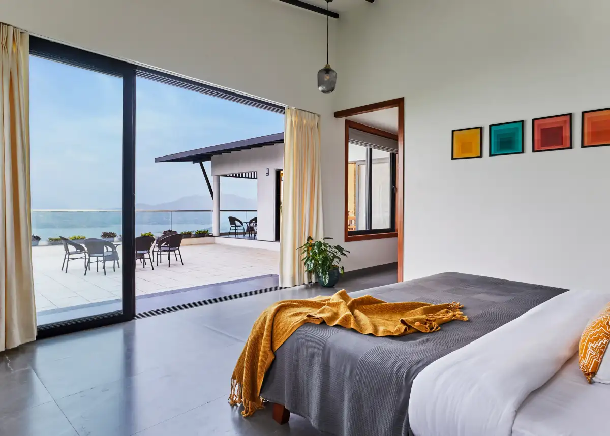 SaffronStays Ahilya Waters, Pawna