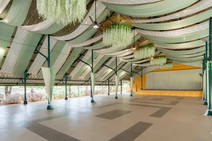 SaffronStays Amaltas, Nashik