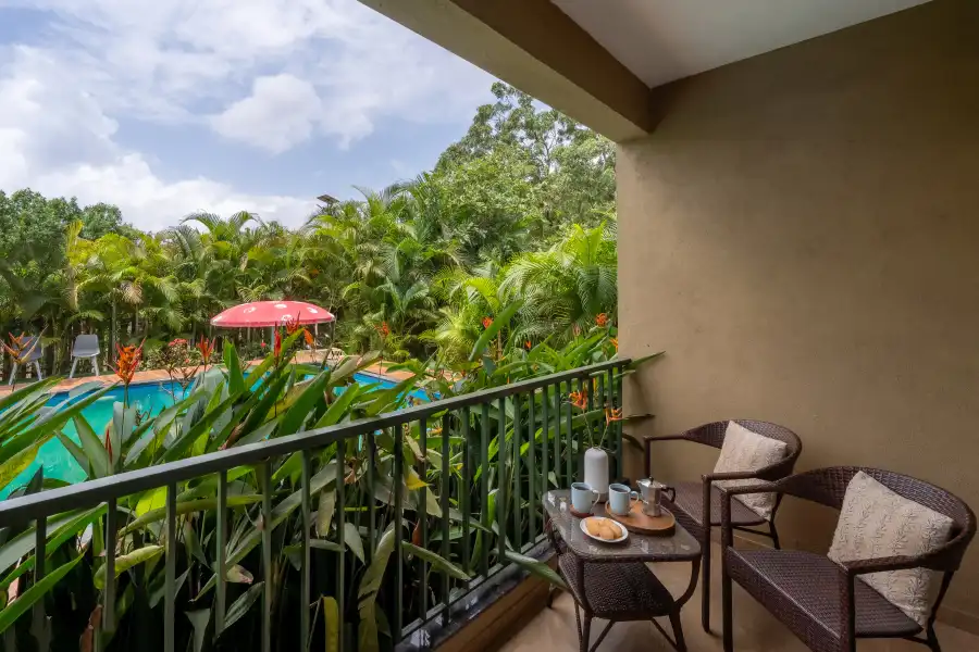 SaffronStays Amaltas, Nashik