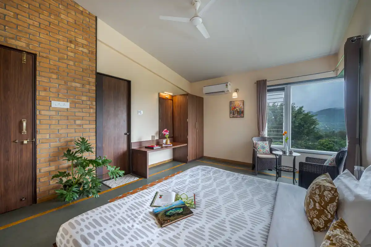 SaffronStays Amaltash, Bhor