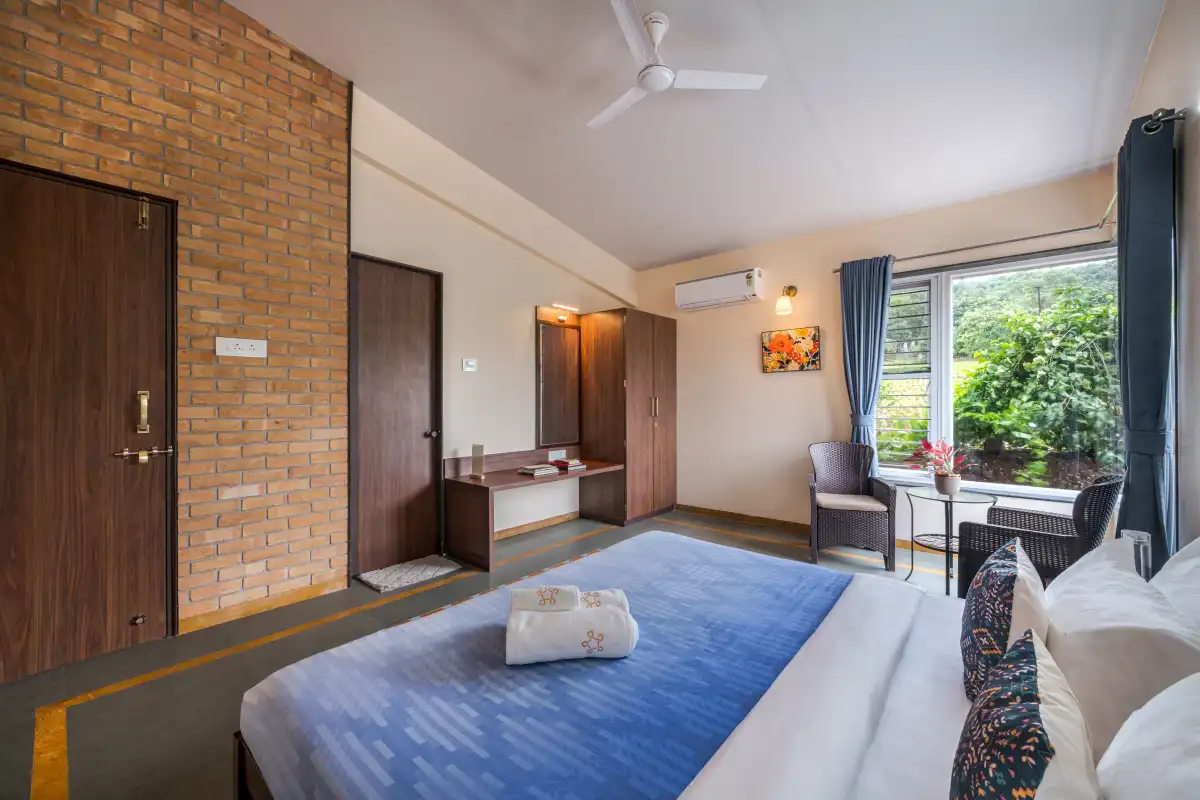 SaffronStays Amaltash, Bhor