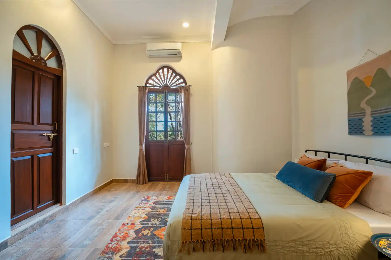 SaffronStays Amarah, Assagao