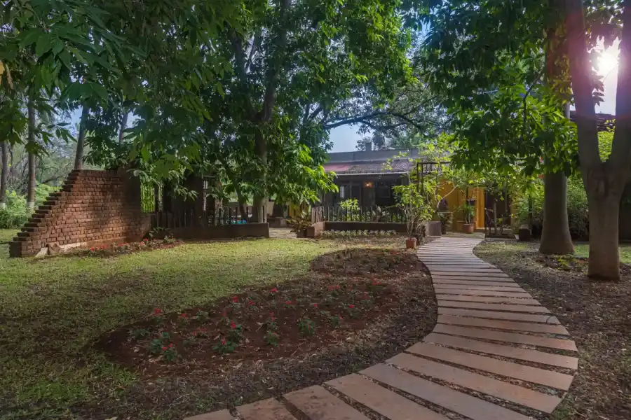 SaffronStays Ambe Moha, Karjat