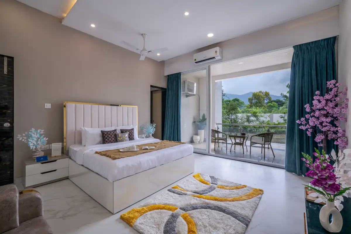SaffronStays an, Karjat