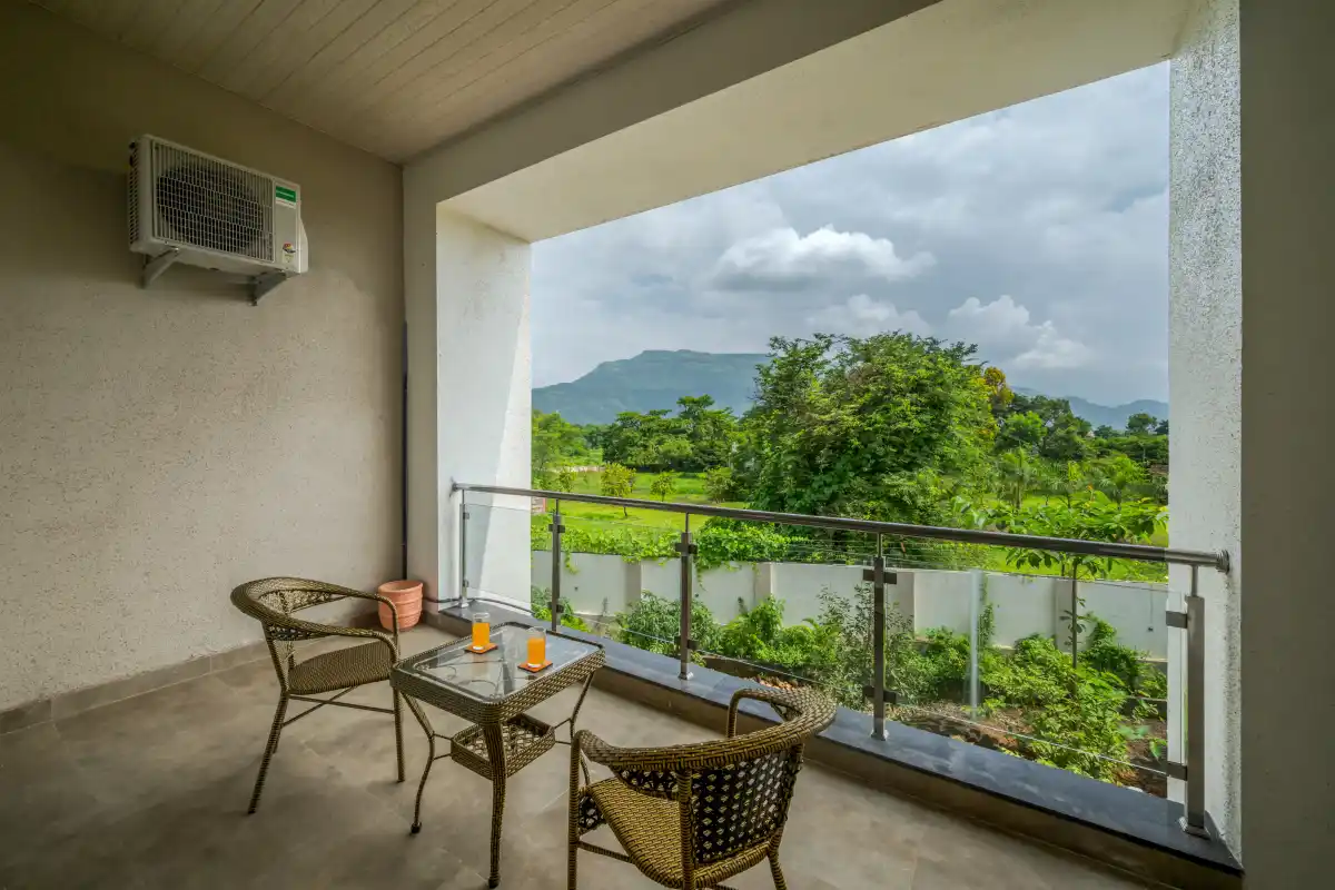SaffronStays an, Karjat