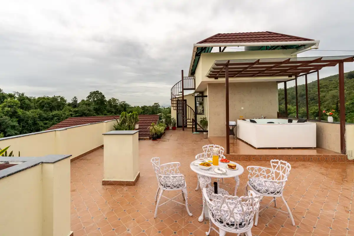 SaffronStays Antar, Dehradun