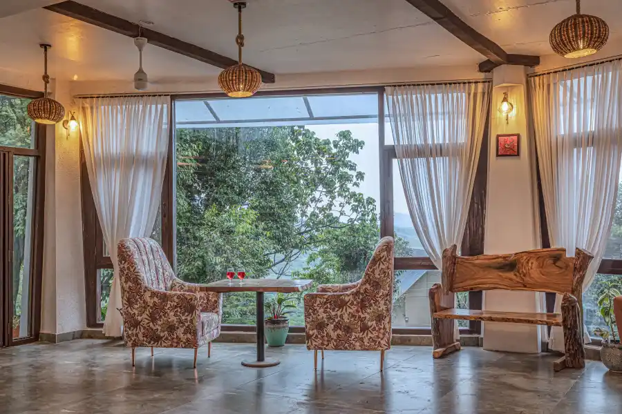 SaffronStays Aranya Vilas, Pawna