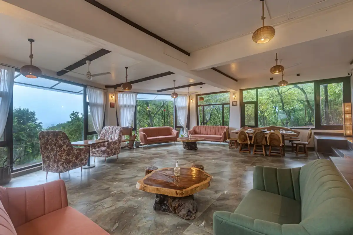 SaffronStays Aranya Vilas, Pawna