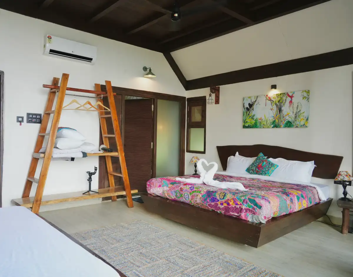 SaffronStays Aranya Vilas, Pawna