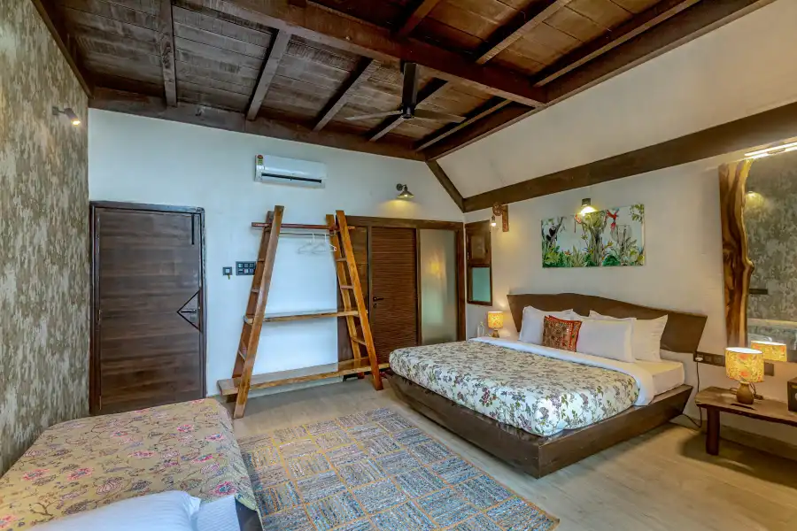 SaffronStays Aranya Vilas, Pawna