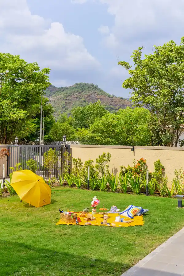 SaffronStays Aroha, Karjat