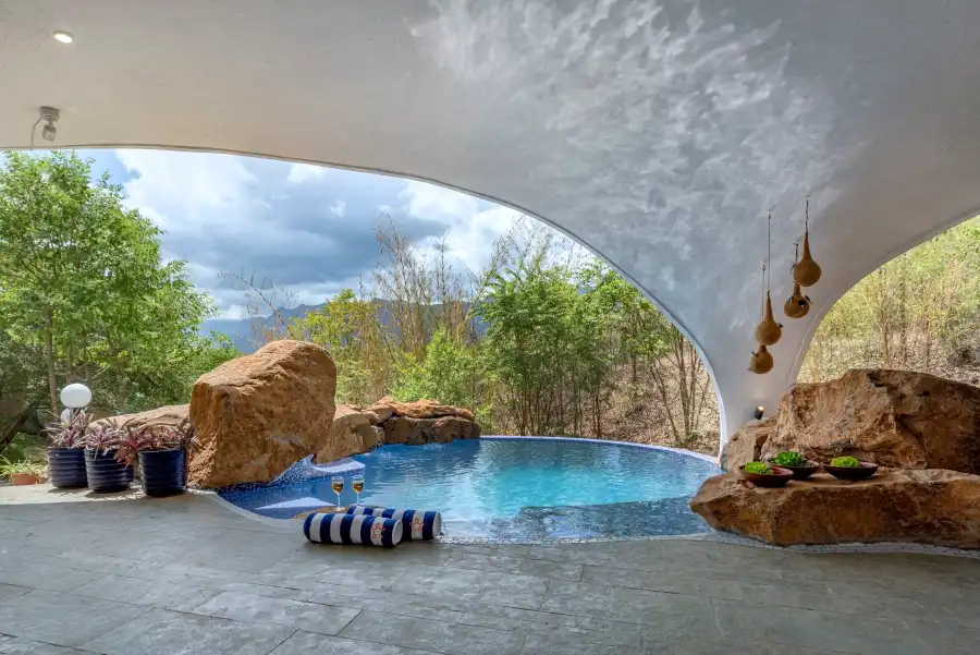 SaffronStays AsanjA Titaly, Murbad