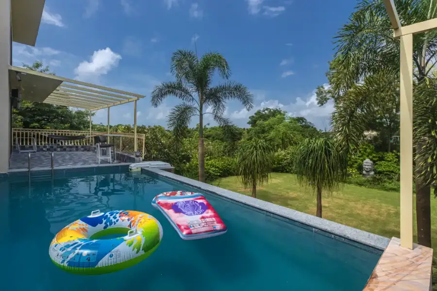 SaffronStays Aura, Alibag
