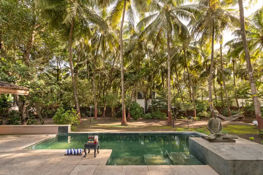 SaffronStays Bay Watch, Kelwa