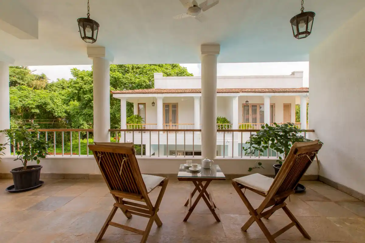 SaffronStays Bel Azur, Assagao
