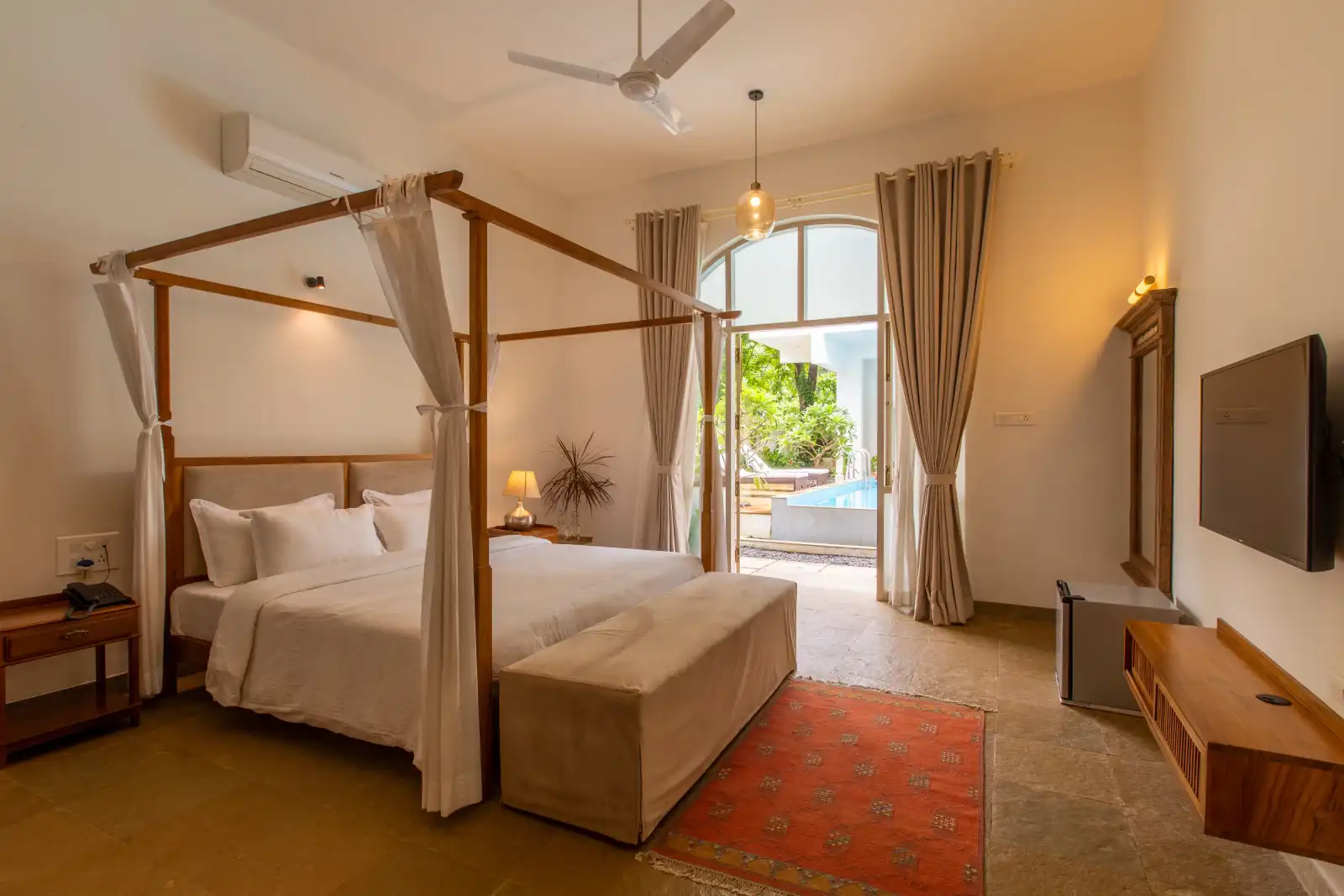 SaffronStays Bel Azur, Assagao