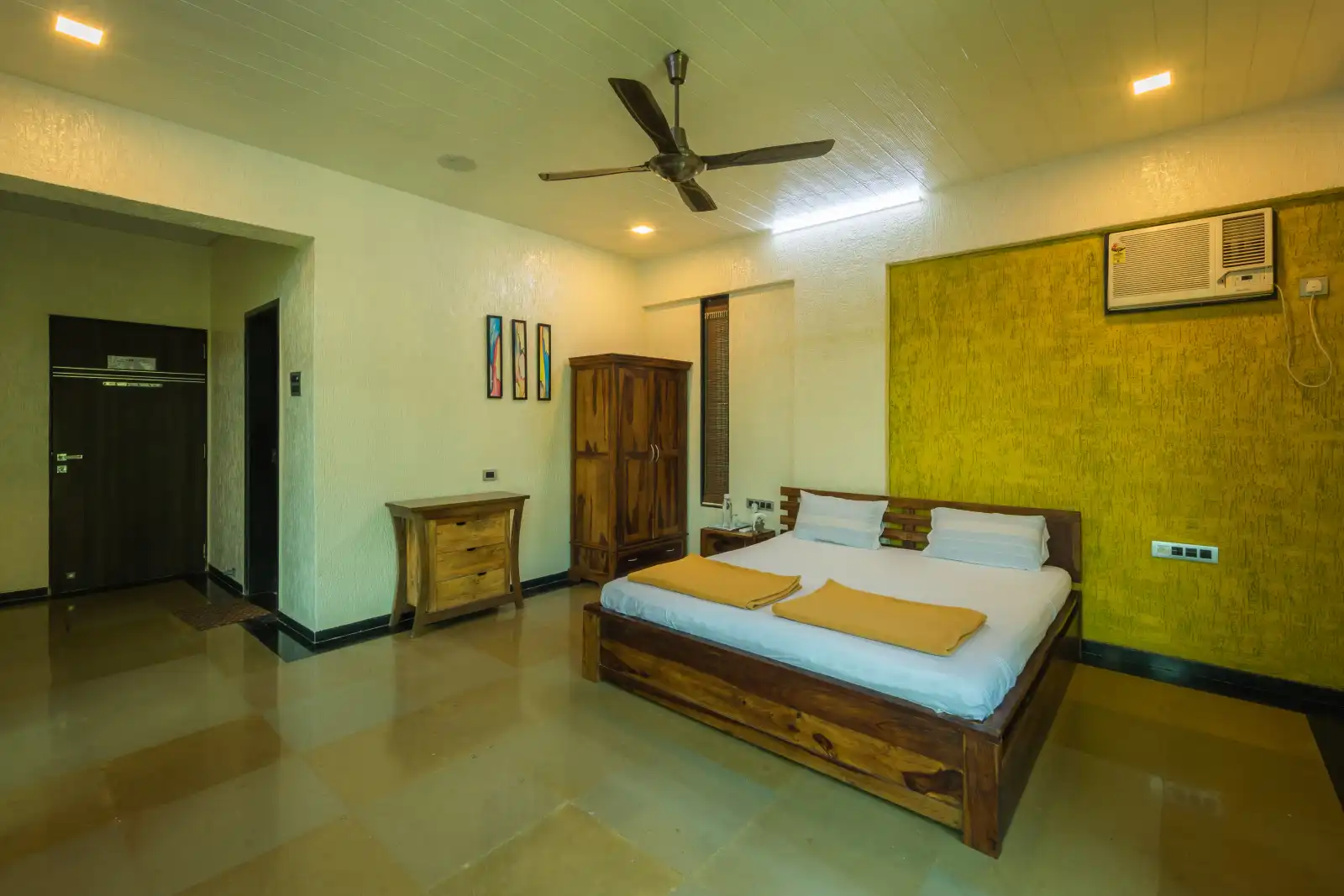 SaffronStays Bellini. This, Karjat