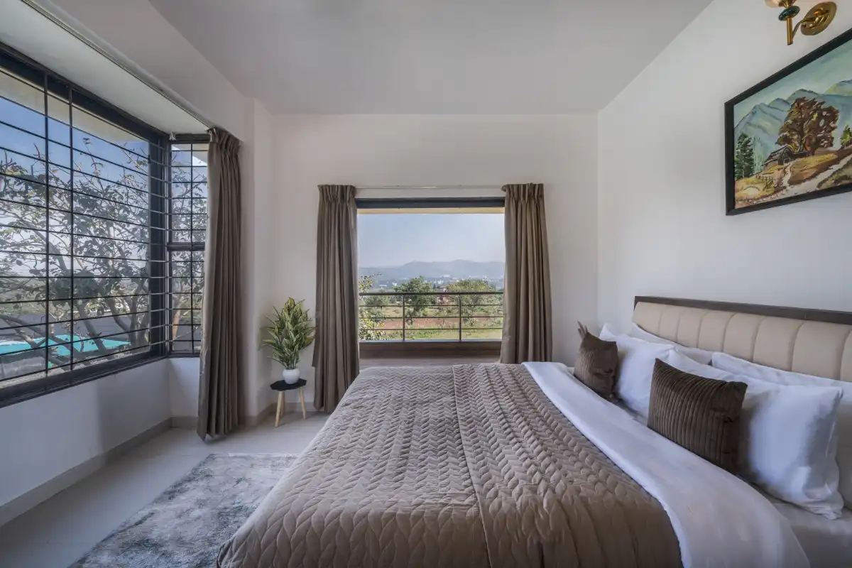 SaffronStays Belvedere Lakehouse, Pune