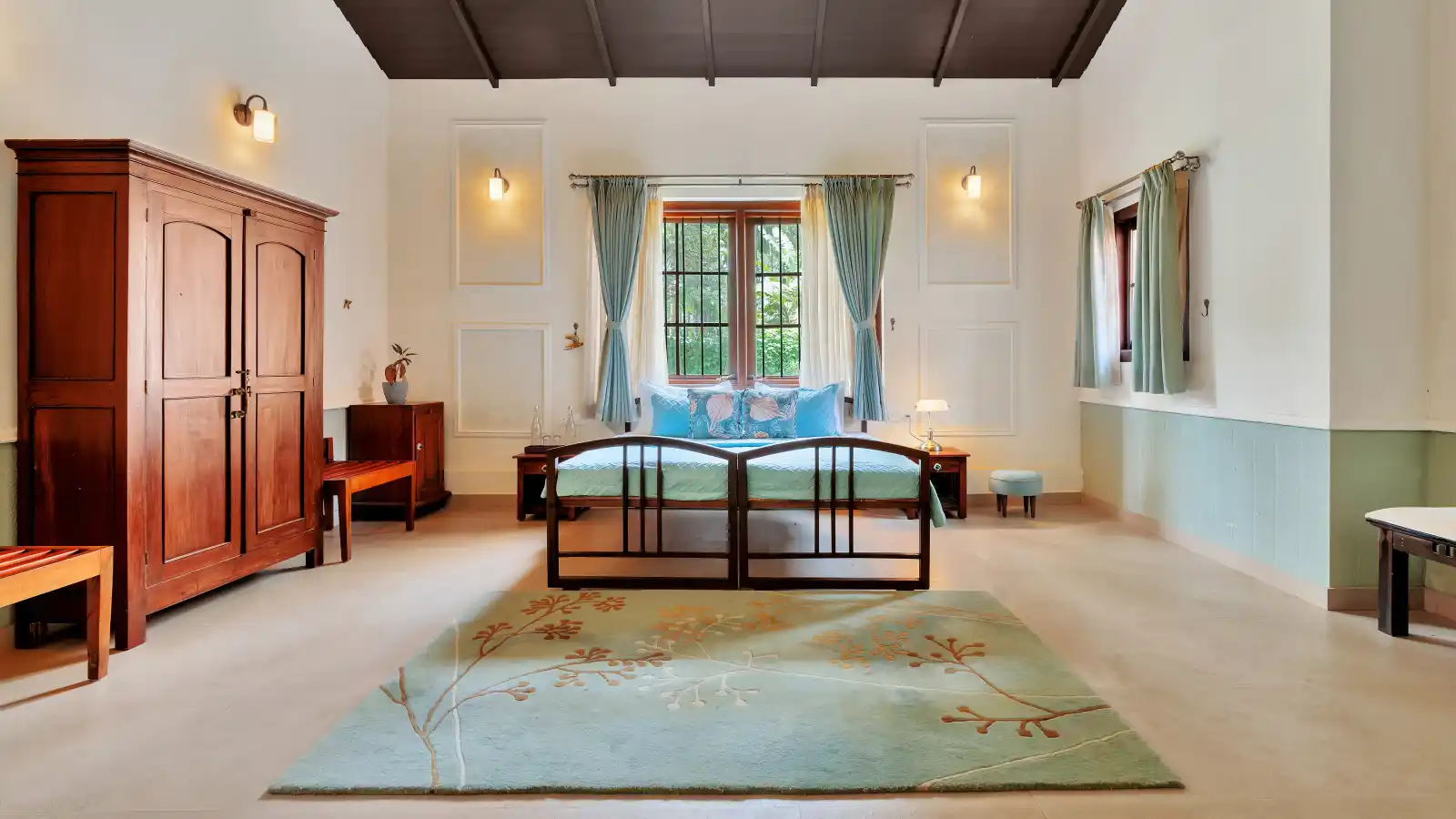 SaffronStays Biccode Woodside, Belur