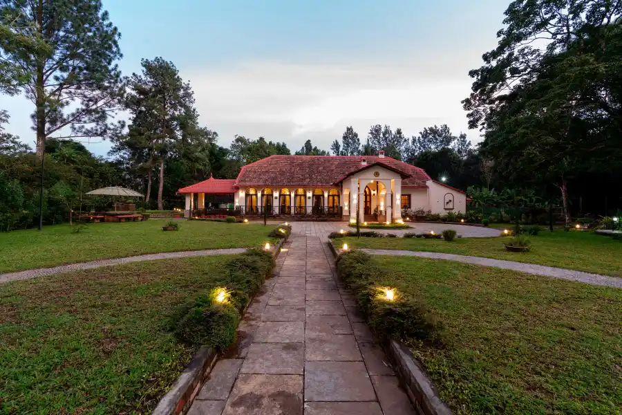 SaffronStays Biccode Woodside, Belur