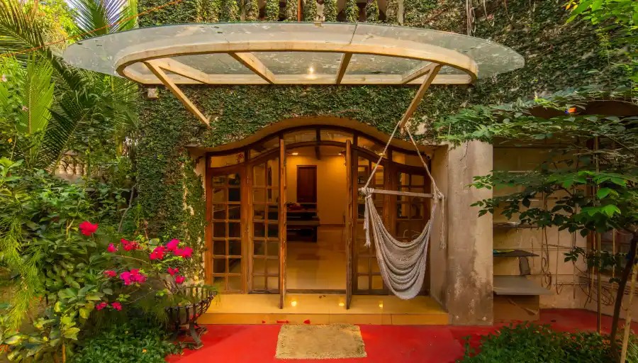 SaffronStays Birdsong, Mumbai