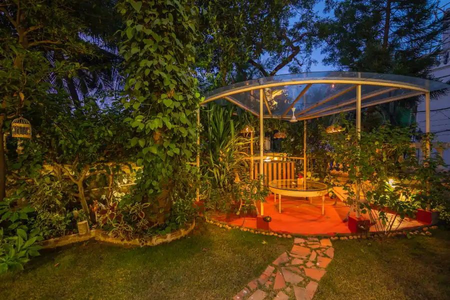 SaffronStays Birdsong, Mumbai
