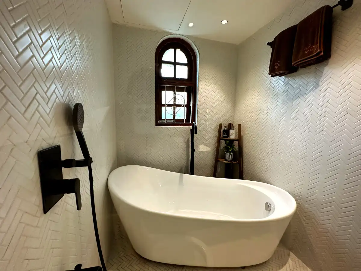 SaffronStays Birdsong, Mumbai