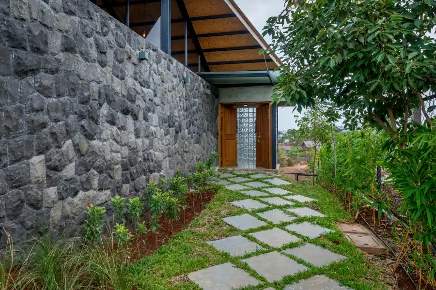 SaffronStays Black Rock, Nashik
