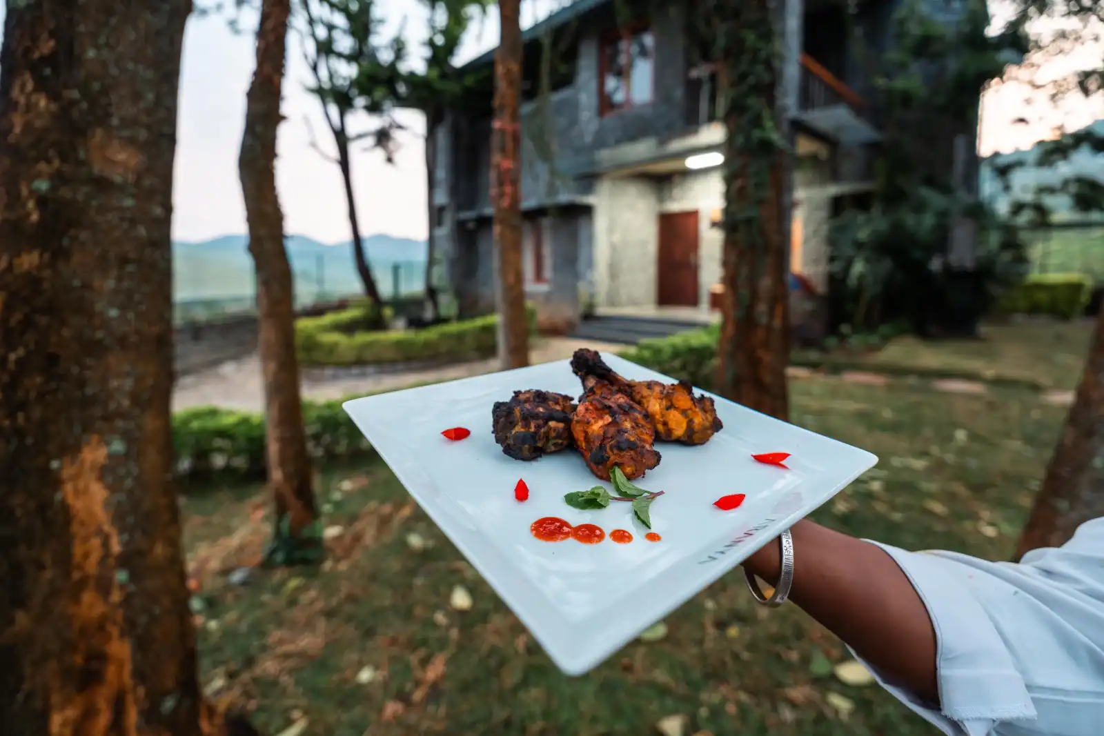 SaffronStays Blooming Stone, Kotagiri