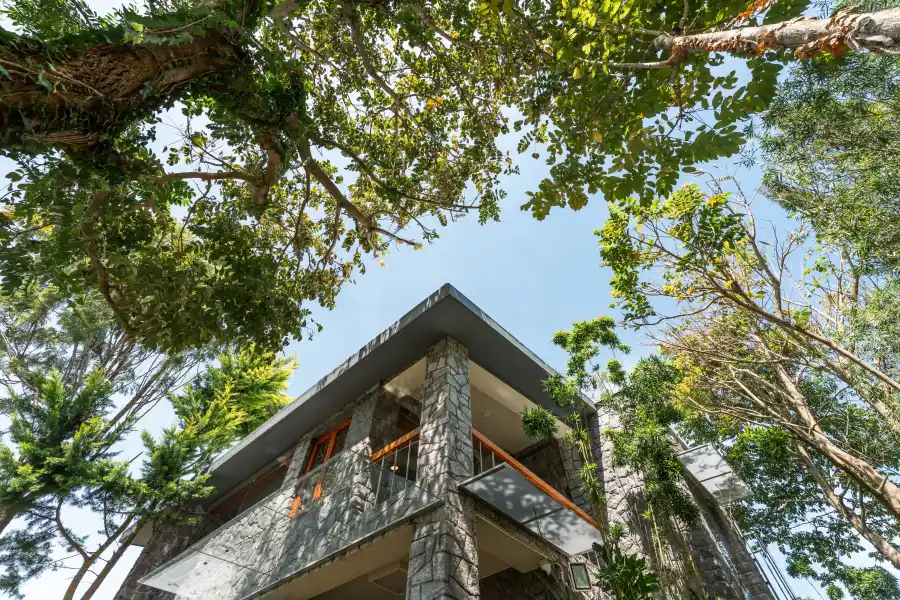 SaffronStays Blooming Stone, Kotagiri