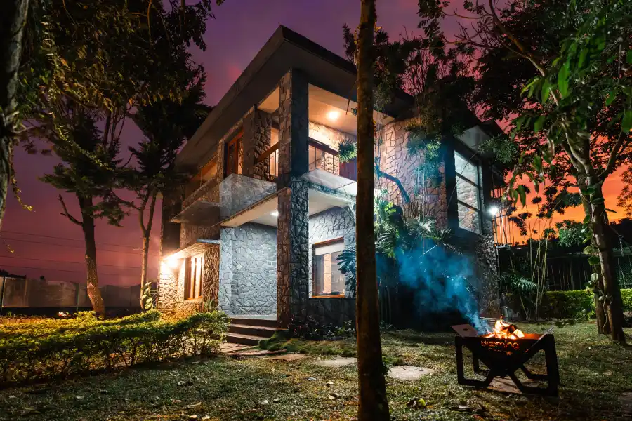 SaffronStays Blooming Stone, Kotagiri