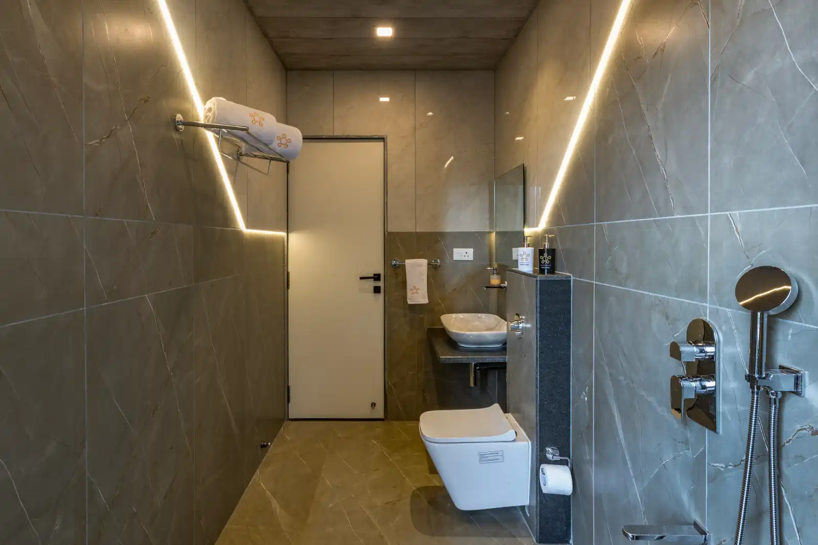 SaffronStays Blueberry, Panchgani