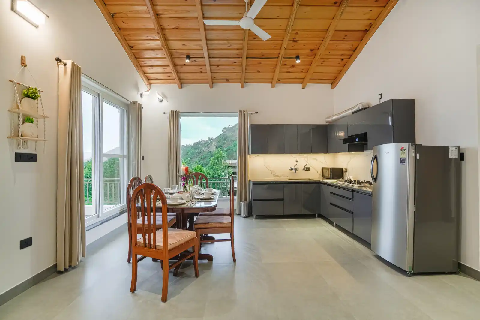 SaffronStays Bourbon, Bhimtal