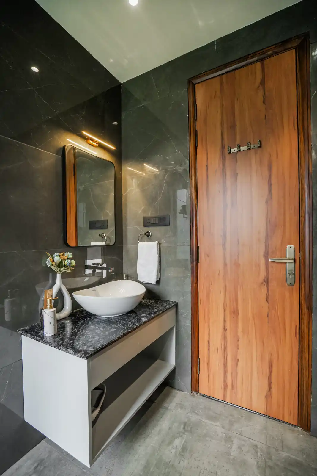 SaffronStays Bourbon, Bhimtal