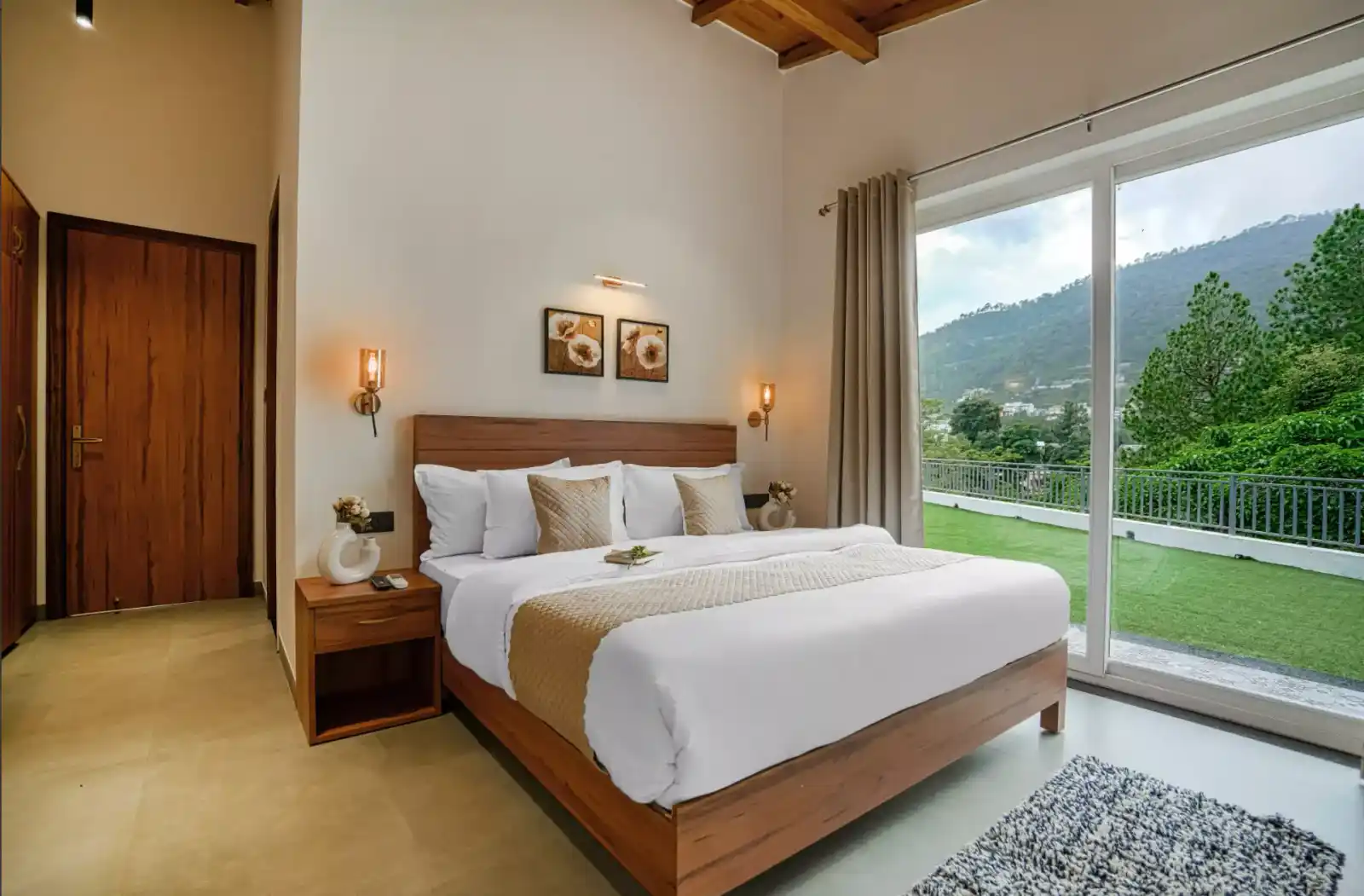 SaffronStays Bourbon, Bhimtal