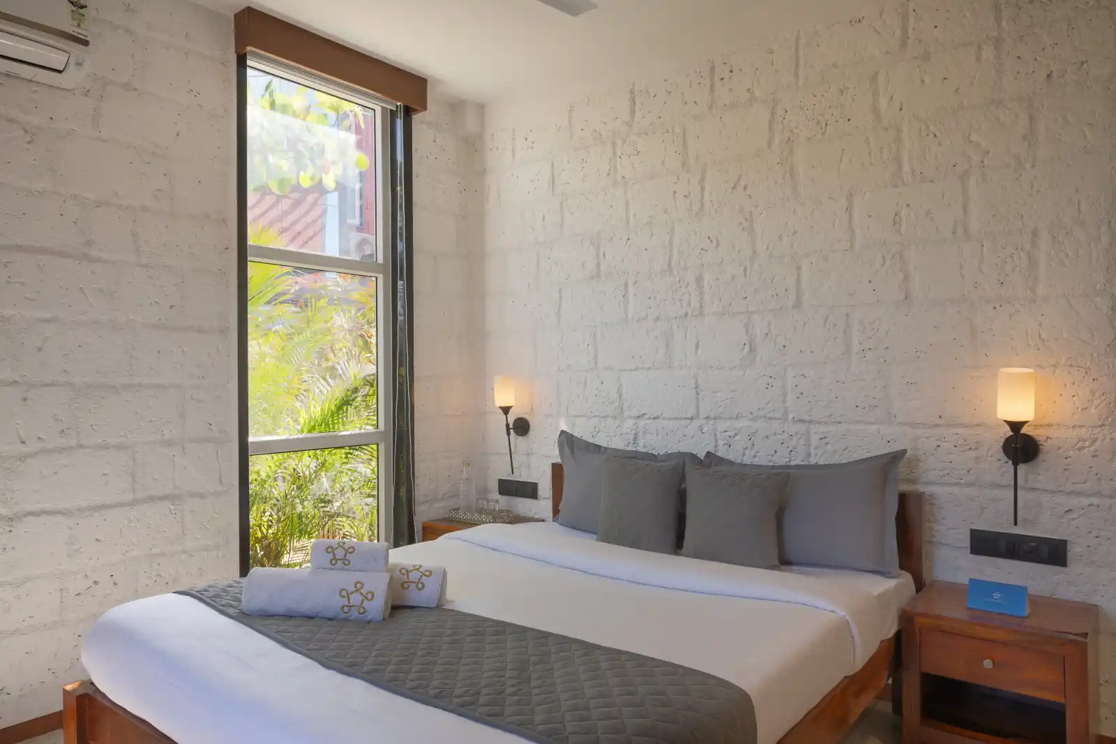 SaffronStays Calvin, Lonavala